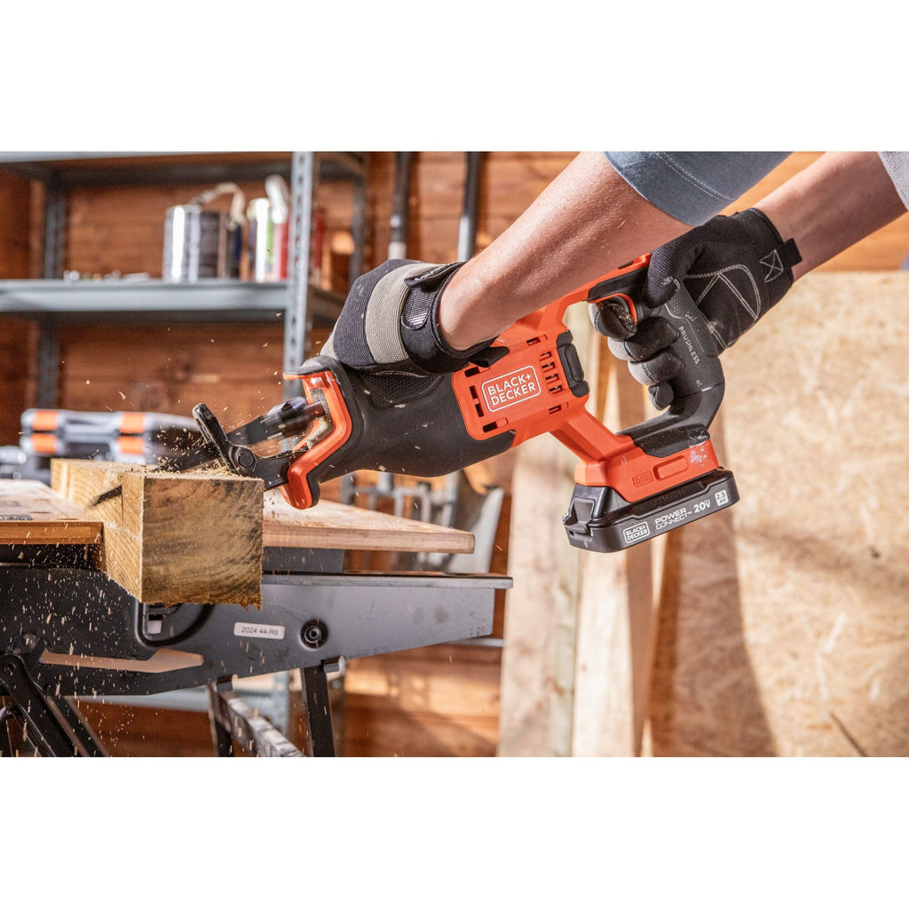 20V MAX* POWERCONNECT? Cordless Brushless Reciprocating Saw Kit (Battery & Charger Included)