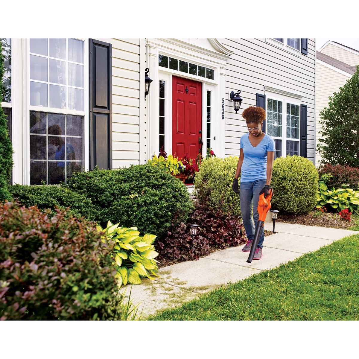 20V MAX* POWERCONNECT? Cordless Leaf Blower, Battery and Charger Included